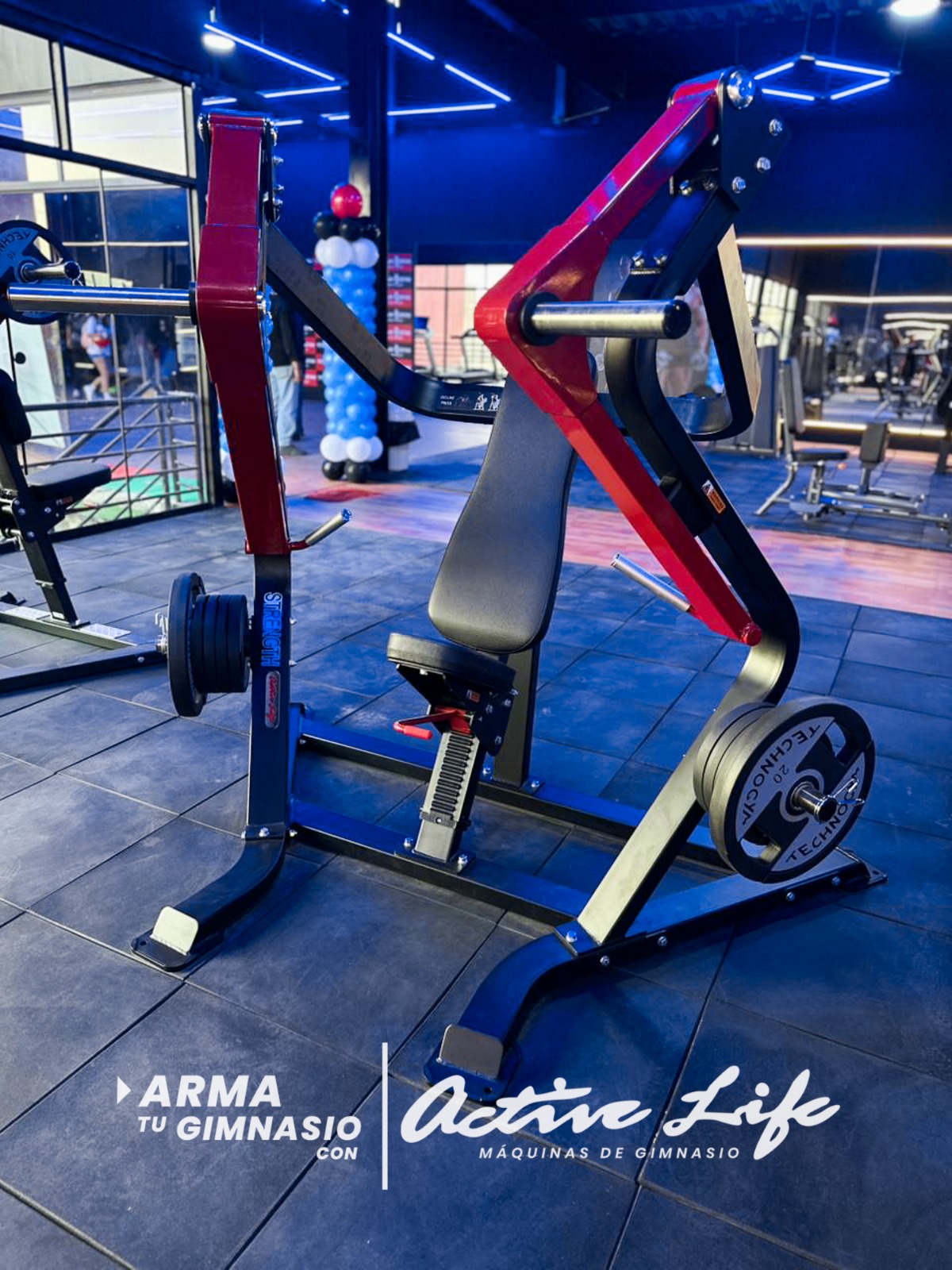 Activelife Maquinas de gimnasio - Proyectos Titan Gym - Maquinas para pecho, piernas, gluteos, hombros, banco regulable, mancuernas.